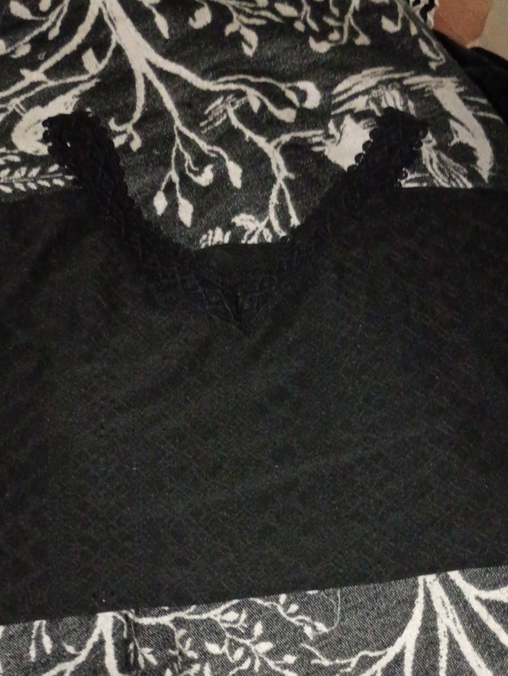 Black Lace-Trim Women's Cold Shoulder Short Sleeve Blouse